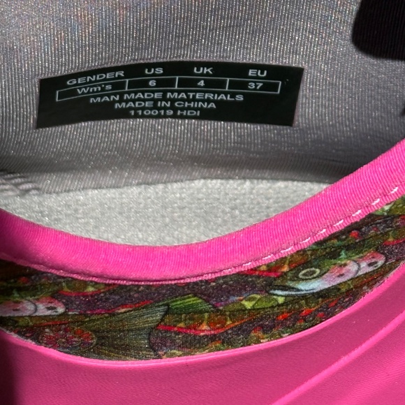 Women's XTRATUF FisheWear Hot Pink Troutrageous Rainbow Deck Boots, 6, Brand New - Picture 8 of 11